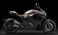 Tutte le parti originali e di ricambio per il tuo Ducati Diavel Titanium 1200 2015.
